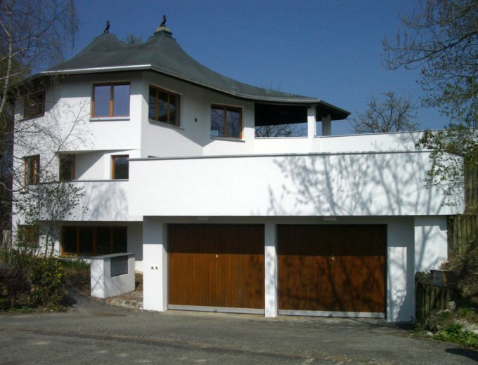 Gediegene Villa am Rande der Bauzone ...