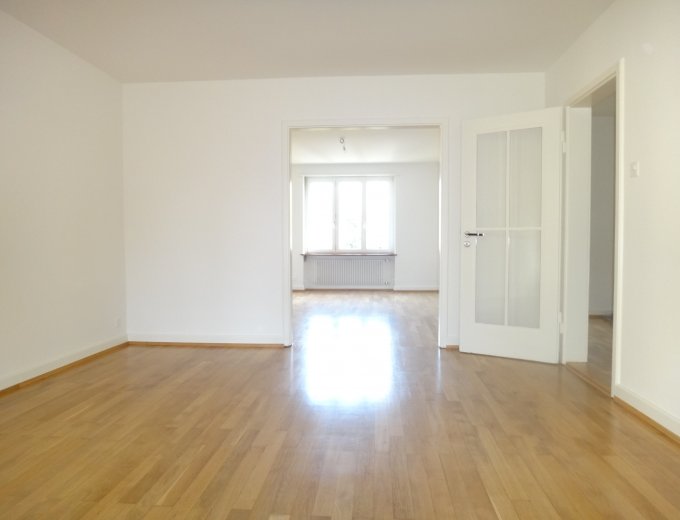 Gediegen renovierte Wohnung an der Gellertstrasse ...
