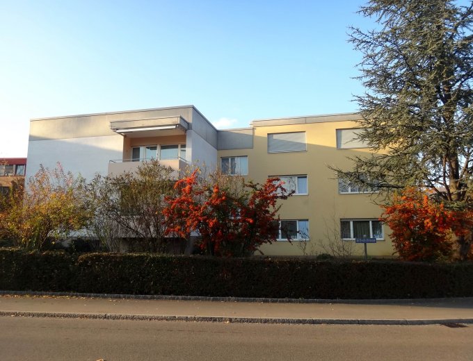 Attraktive, modernisierbare 5 1/2-Zimmerwohnung mit Balkon an zentraler Wohnlage  ...