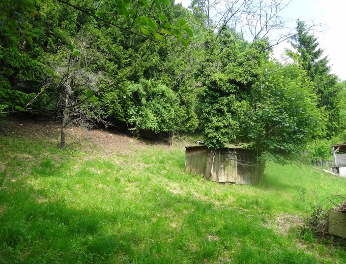 Wohnbauland 954 m2 mit älterem Wohnhaus für Abbruch oder Anbau ...