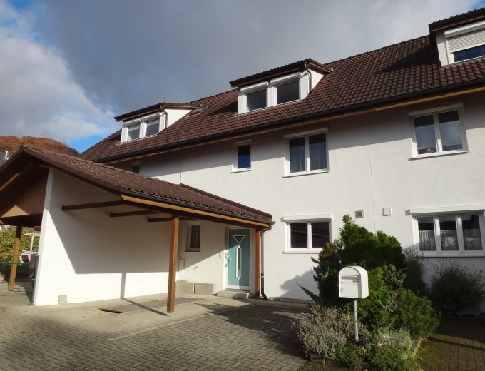Gediegenes Wohnen in gepflegtem Einfamilienhaus ...