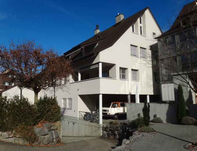 Gediegenes Wohnen mitten im Dorfkern …