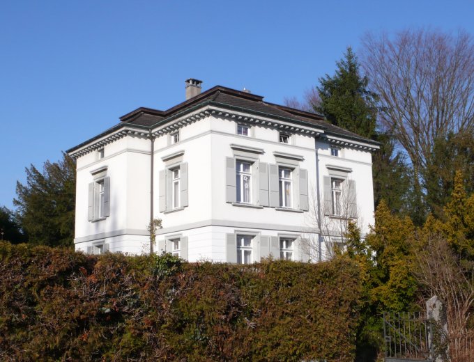 Einzigartiges Herrschaftshaus mit grosszügigem Umschwung ...