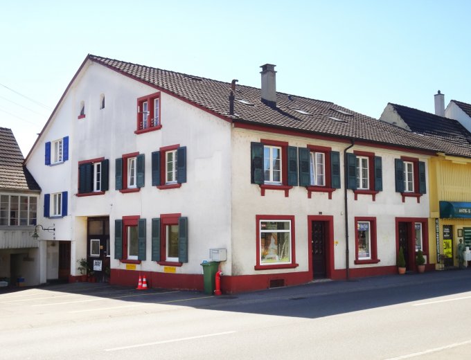 Werbewirksames Wohn- und Geschäftshaus
